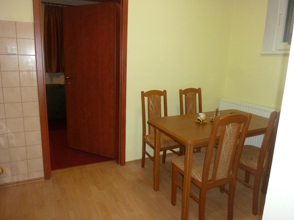 Apartment Karlovy Vary Cameră foto